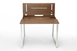 经典焕新 Julie Arrive以传统课桌为灵感，重塑现代家居美学